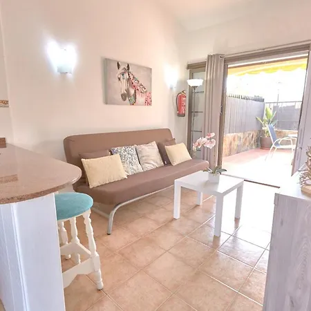 One Bedroom With Shared Pool Furnished Terrace And Wifi At Maspalomas 1 Km Away From The 度假居 *